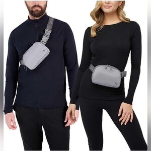 NWT  Lole Belt Bag